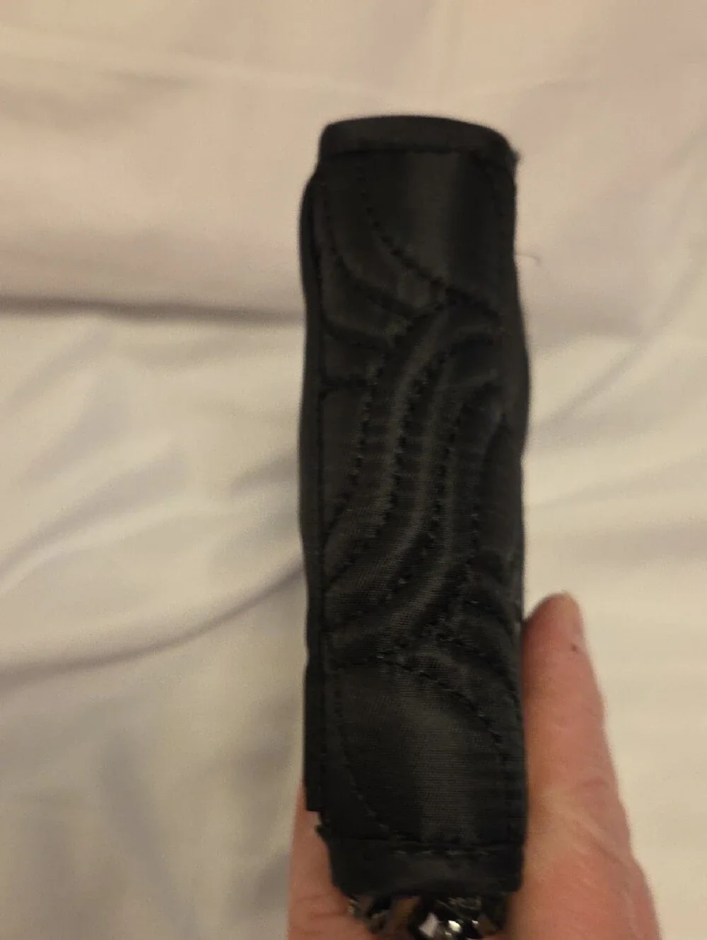 Lug Quilted Wave Pattern Black Splits
